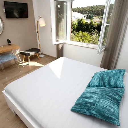 Apartment Besker