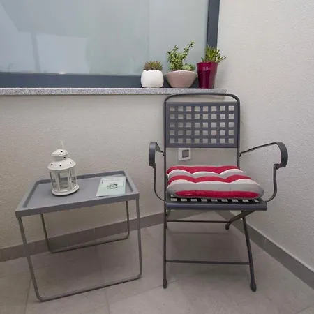 Apartament Besker
